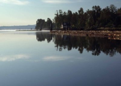 Columbia River Cold-Water Refuges Sought for Salmon
